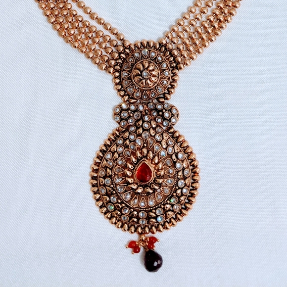 Gold Raani Haar Jewelry Set - Picture 2 of 4